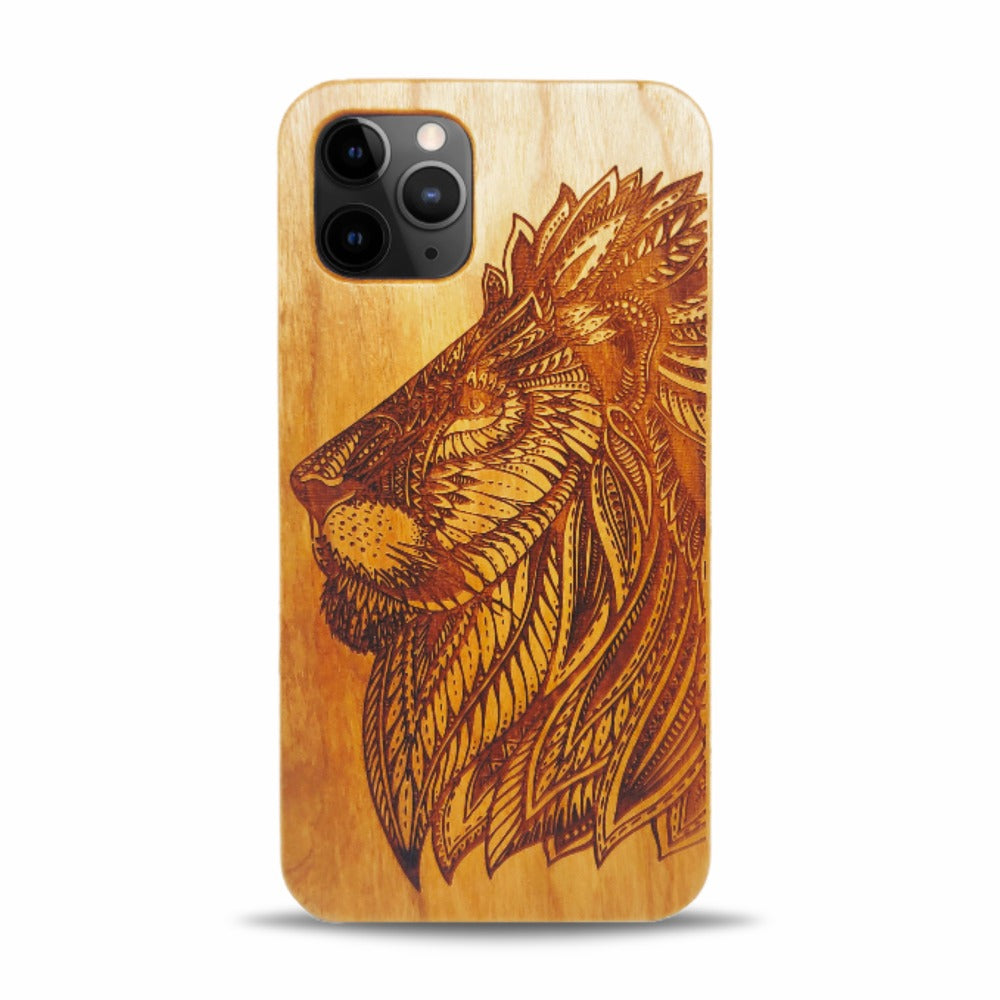 iPhone 11 Pro Max Wood Phone Case Lion