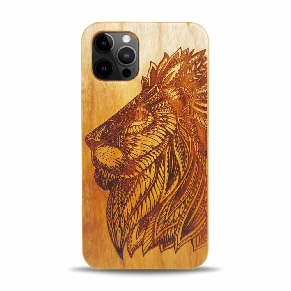 iPhone 14 Pro Max Wood Phone Case Lion
